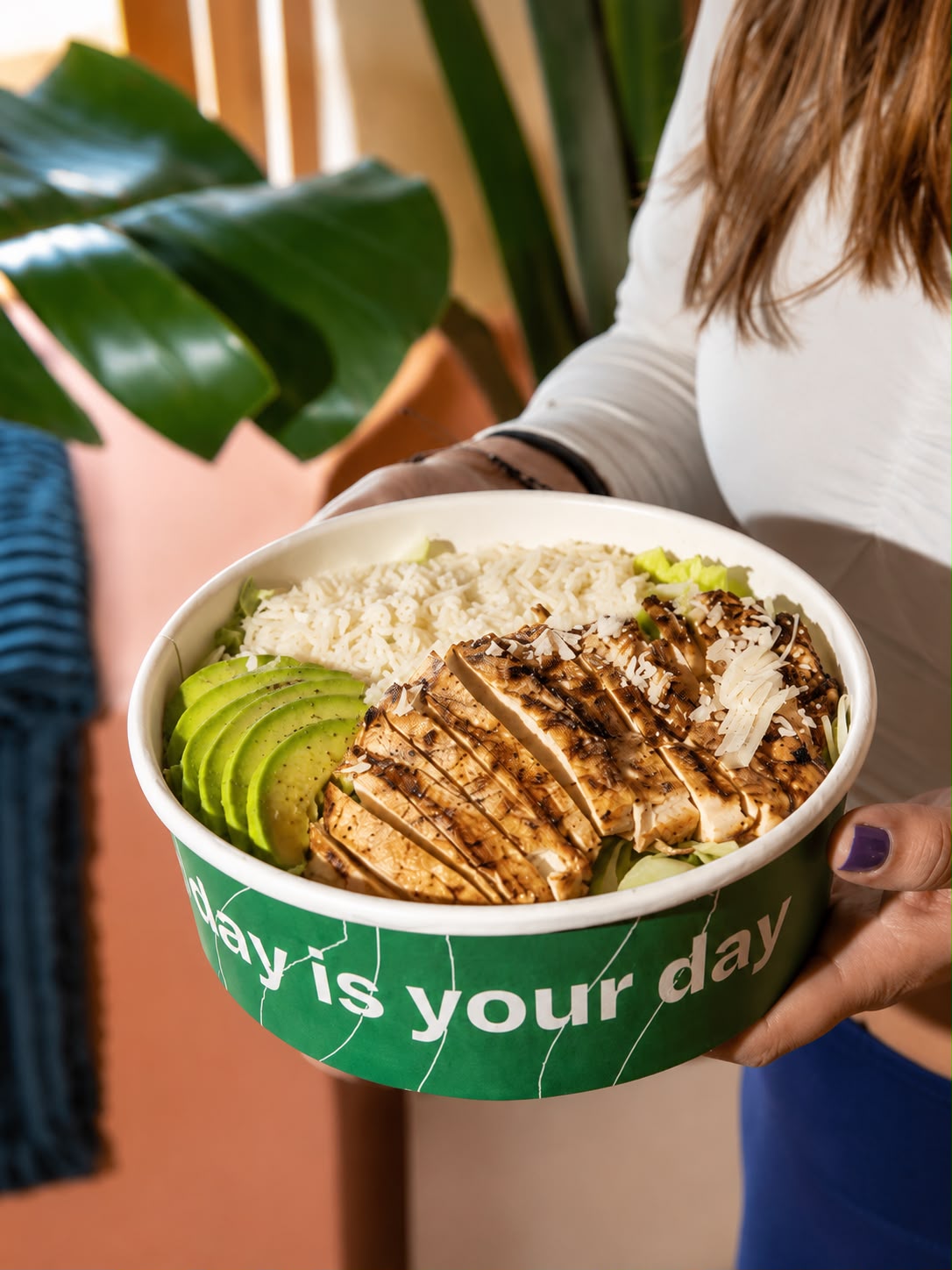 AVO CHICKEN CESAER SALAD